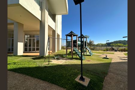 Apartamento à venda com 284m², 3 quartos e 5 vagas Apartamento à venda com 284m², 3 quartos e 5 vagasÁrea comum - Playground
