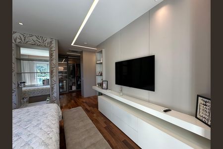 Apartamento à venda com 284m², 3 quartos e 5 vagas Apartamento à venda com 284m², 3 quartos e 5 vagasSuíte 1
