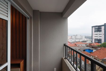 Varanda  de kitnet/studio à venda com 1 quarto, 30m² em Vila Mazzei, São Paulo