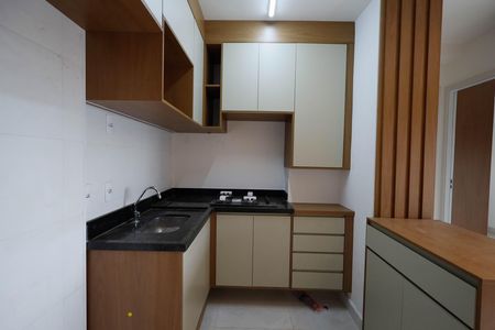 Cozinha  de kitnet/studio à venda com 1 quarto, 30m² em Vila Mazzei, São Paulo