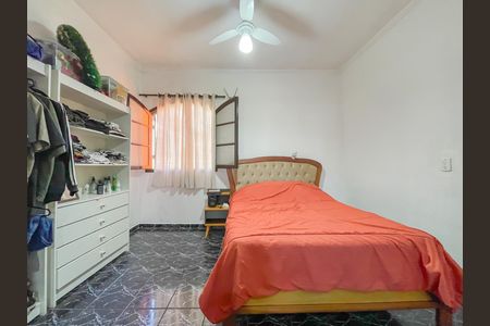 Suíte de casa à venda com 2 quartos, 225m² em Santa Maria, Osasco
