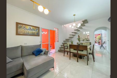 Sala de casa à venda com 2 quartos, 225m² em Santa Maria, Osasco