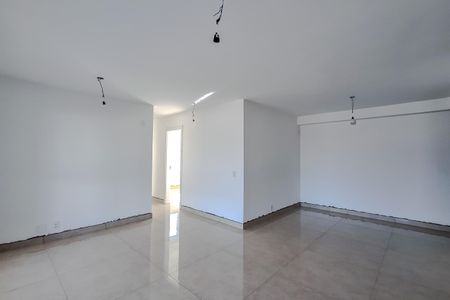 Apartamento à venda com 125m², 3 quartos e 2 vagasSala