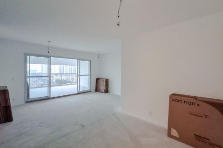 Sala de apartamento à venda com 3 quartos, 125m² em Jardim da Gloria, São Paulo