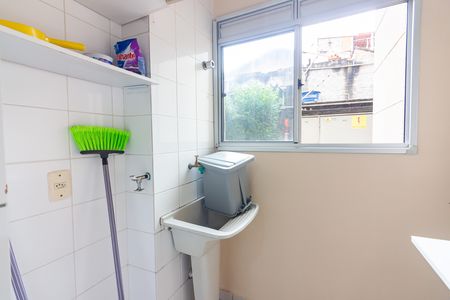 Apartamento à venda com 49m², 2 quartos e 1 vaga Apartamento à venda com 49m², 2 quartos e 1 vagaÁrea de Serviço
