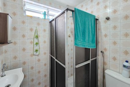 Apartamento à venda com 56m², 2 quartos e 1 vaga Apartamento à venda com 56m², 2 quartos e 1 vagaBanheiro Social