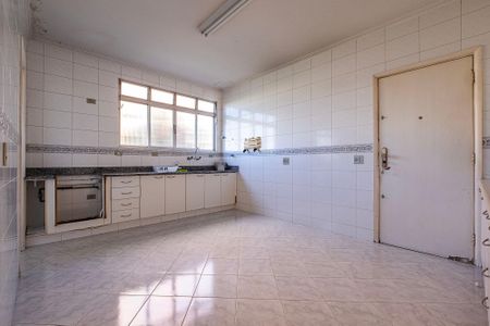 Apartamento à venda com 138m², 3 quartos e 1 vaga Apartamento à venda com 138m², 3 quartos e 1 vagaCozinha