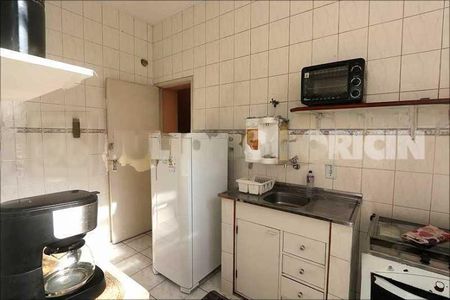 Apartamento à venda com 80m², 2 quartos e sem vaga