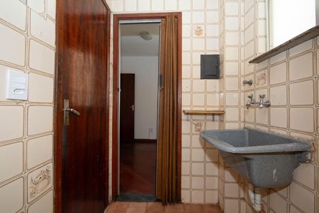 Apartamento à venda com 55m², 3 quartos e 1 vaga Apartamento à venda com 55m², 3 quartos e 1 vagaAREA DE SERVICO