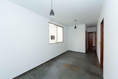 SALA de apartamento à venda com 3 quartos, 55m² em Carlos Prates, Belo Horizonte