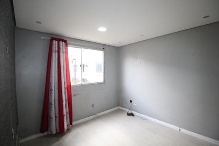 Sala de apartamento à venda com 2 quartos, 42m² em Mário Quintana, Porto Alegre