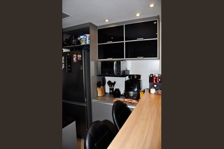 Apartamento à venda com 49m², 2 quartos e 1 vaga Apartamento à venda com 49m², 2 quartos e 1 vagaDetalhe - Cozinha Americana
