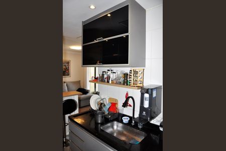 Apartamento à venda com 49m², 2 quartos e 1 vaga Apartamento à venda com 49m², 2 quartos e 1 vagaDetalhe - Cozinha Americana