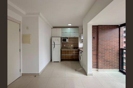 Sala de apartamento à venda com 1 quarto, 33m² em Campo Belo, São Paulo