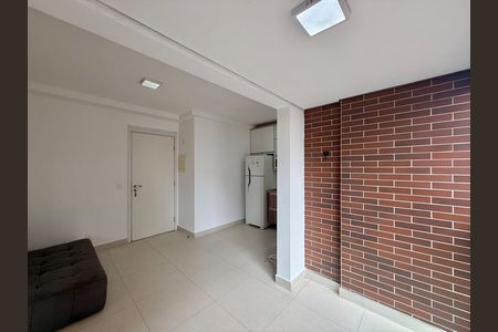 Apartamento para alugar com 33m², 1 quarto e 1 vaga Apartamento para alugar com 33m², 1 quarto e 1 vagaSacada Integrada