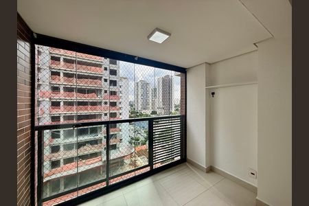 Apartamento para alugar com 33m², 1 quarto e 1 vaga Apartamento para alugar com 33m², 1 quarto e 1 vagaSacada Integrada