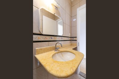 Casa para alugar com 127m², 4 quartos e 3 vagasBanheiro