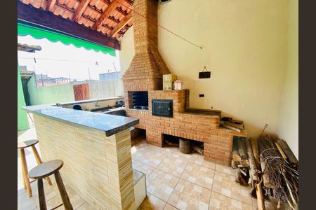 Casa para alugar com 132m², 3 quartos e 3 vagasÁrea externa