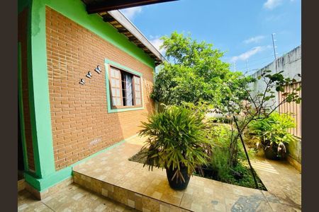 Casa para alugar com 132m², 3 quartos e 3 vagasÁrea externa