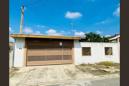 Casa para alugar com 132m², 3 quartos e 3 vagasFachada
