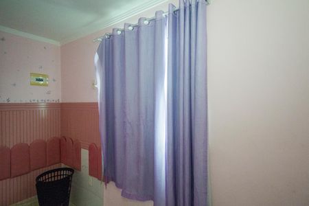 Casa à venda com 20m², 2 quartos e sem vaga Casa à venda com 20m², 2 quartos e sem vagaQuarto