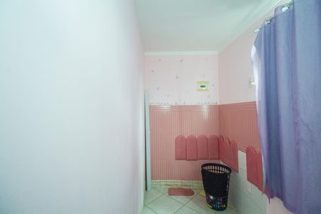 Casa à venda com 20m², 2 quartos e sem vaga Casa à venda com 20m², 2 quartos e sem vagaQuarto