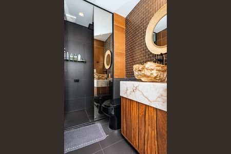 Apartamento à venda com 71m², 2 quartos e 2 vagas Apartamento à venda com 71m², 2 quartos e 2 vagasBanheiro