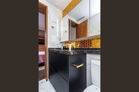 Apartamento à venda com 71m², 2 quartos e 2 vagas Apartamento à venda com 71m², 2 quartos e 2 vagasBanheiro