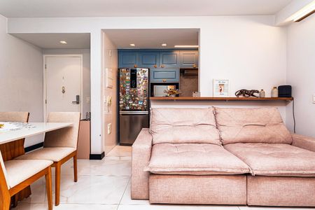Apartamento à venda com 71m², 2 quartos e 2 vagas Apartamento à venda com 71m², 2 quartos e 2 vagasSala