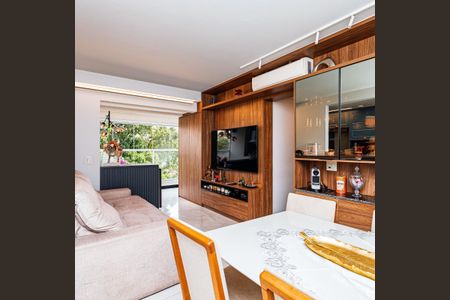 Apartamento à venda com 71m², 2 quartos e 2 vagas Apartamento à venda com 71m², 2 quartos e 2 vagasSala