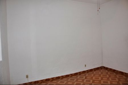 Casa à venda com 210m², 2 quartos e 2 vagas