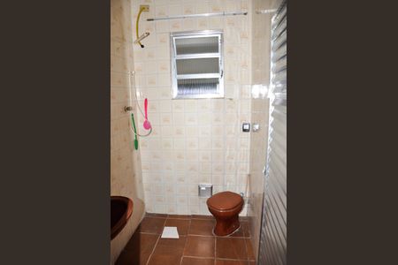 Casa à venda com 210m², 2 quartos e 2 vagas