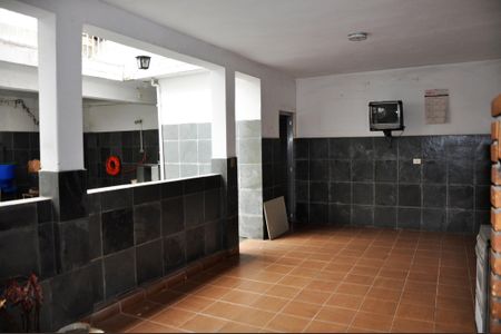Casa à venda com 210m², 2 quartos e 2 vagas
