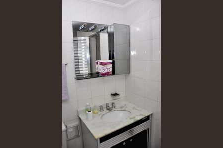 Casa à venda com 210m², 2 quartos e 2 vagas