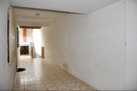 Casa à venda com 210m², 2 quartos e 2 vagas