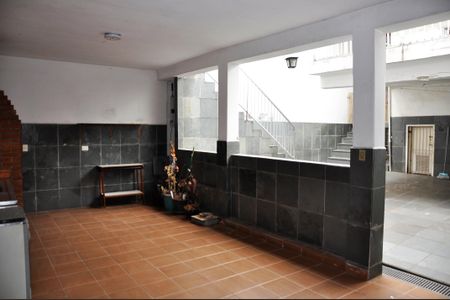 Casa à venda com 210m², 2 quartos e 2 vagas