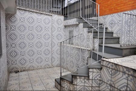 Casa à venda com 210m², 2 quartos e 2 vagas