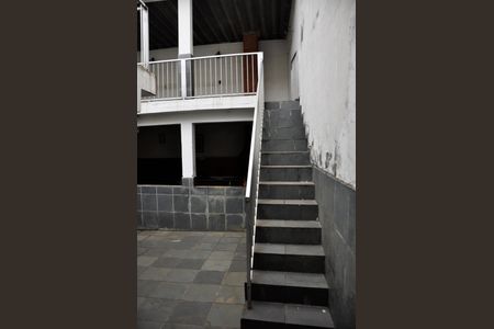 Casa à venda com 210m², 2 quartos e 2 vagas