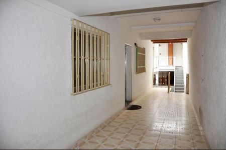 Casa à venda com 210m², 2 quartos e 2 vagas