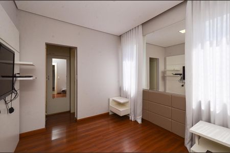 Suíte de apartamento à venda com 2 quartos, 70m² em São Pedro, Belo Horizonte