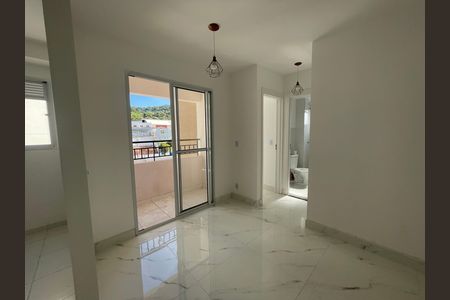 Apartamento para alugar com 2 quartos, 44m² em Recanto Vista Alegre, Cotia