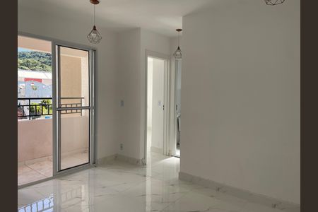 Apartamento para alugar com 44m², 2 quartos e 1 vaga