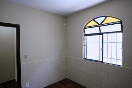 Quarto 1 de apartamento para alugar com 2 quartos, 78m² em Sagrada Família, Belo Horizonte