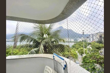 Apartamento à venda com 58m², 2 quartos e 1 vaga