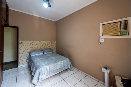 Casa para alugar com 221m², 3 quartos e 3 vagas Casa para alugar com 221m², 3 quartos e 3 vagasQuarto