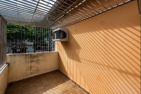 Casa para alugar com 221m², 3 quartos e 3 vagas Casa para alugar com 221m², 3 quartos e 3 vagasÁrea externa
