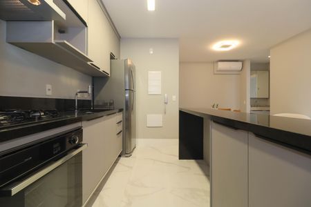 Apartamento à venda com 52m², 1 quarto e 1 vaga Apartamento à venda com 52m², 1 quarto e 1 vagaCozinha