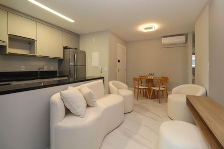 Sala de apartamento para alugar com 1 quarto, 52m² em Cerqueira César, São Paulo