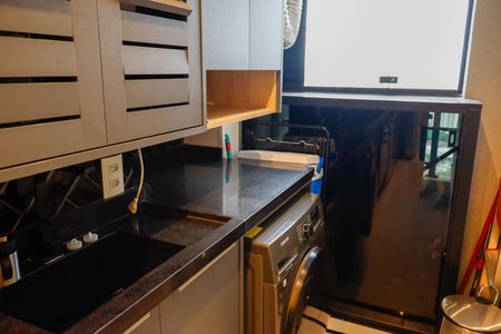 Apartamento à venda com 83m², 2 quartos e 2 vagasLavanderia