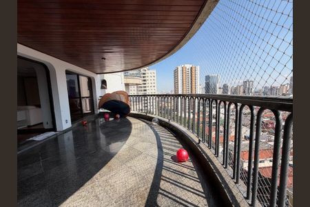 Apartamento à venda com 320m², 4 quartos e 4 vagas